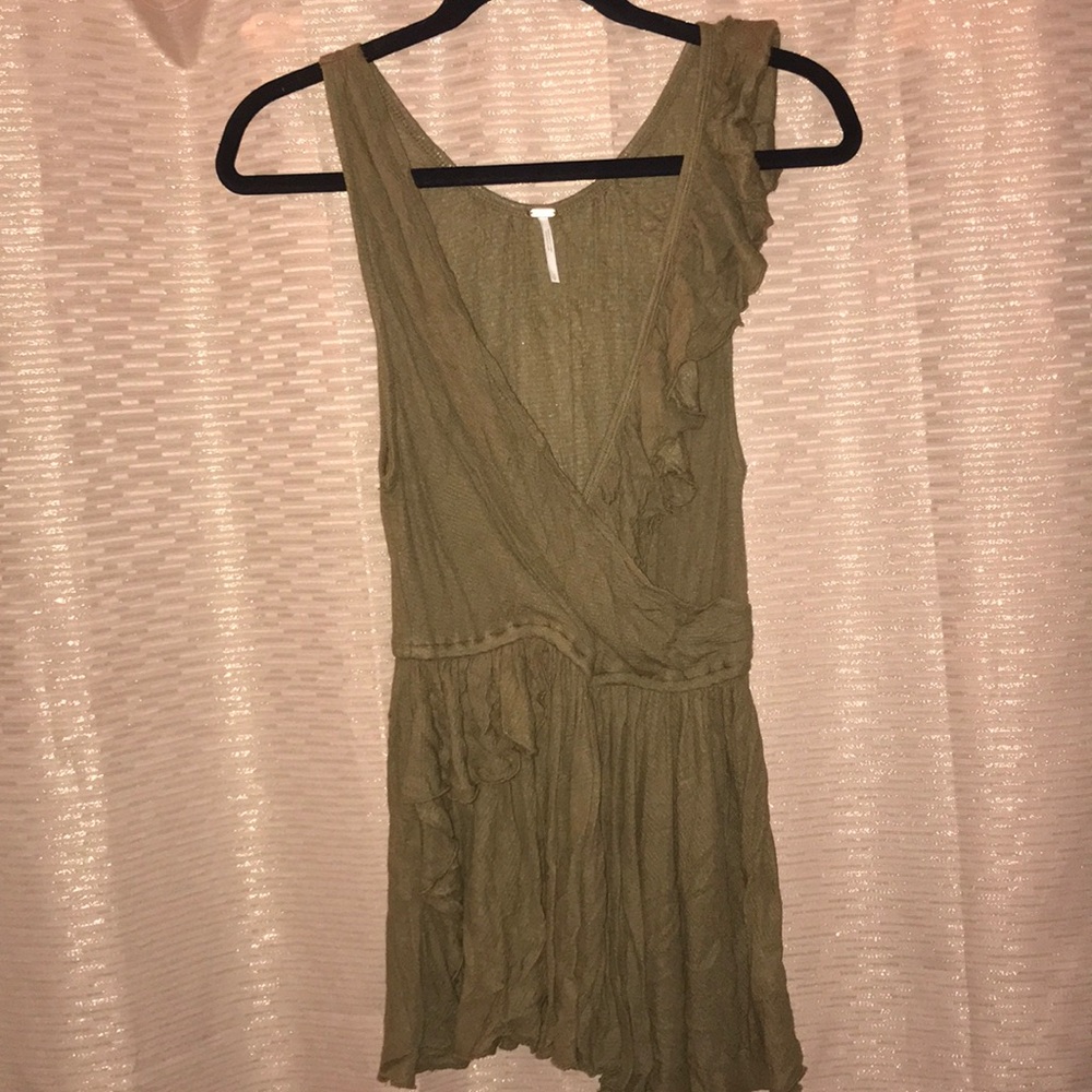 Free people green top